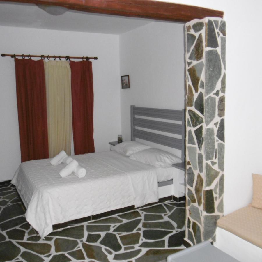 Skyros Koxilas Studios Exterior foto